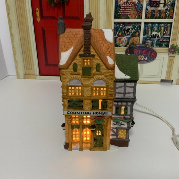 Dept 56 Silas Thimbleton Barrister and Counting House 1988 Lighted #5902-1 NEW